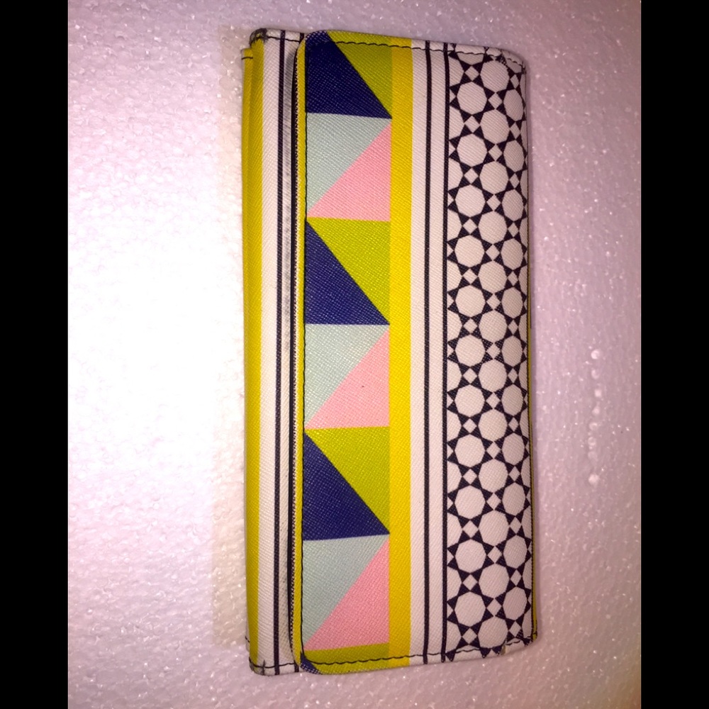Safe Keeper Geometric Design Wallet